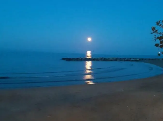 Il Girasole Oda ve Kahvaltı 3*